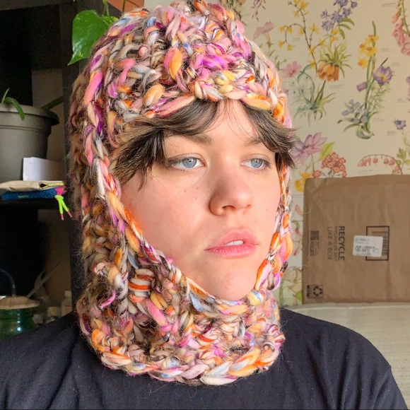 chunky knit multicolor rainbow balaclava - Picture 1 of 4